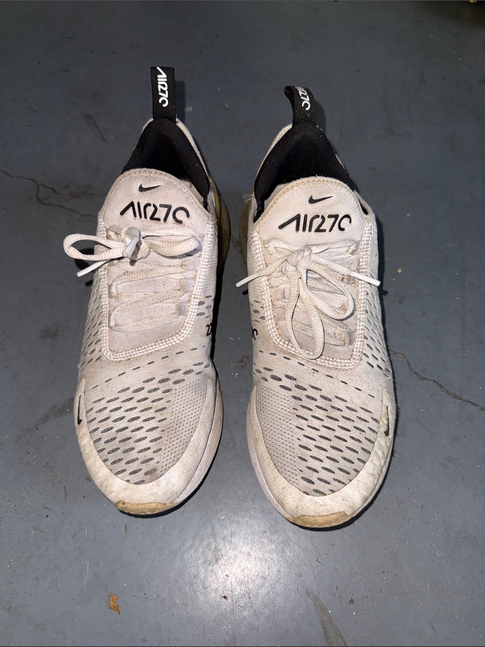 Nike Air270  Sneakers - White with Black Accents sz9